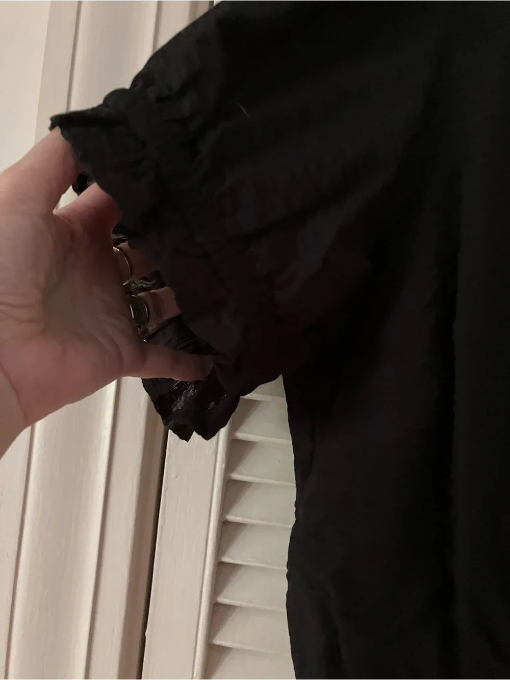 Torrid Size 1 (14-16) Seer Sucker Black Smocked Midi Two-Piece Skirt / Top Set - Picture 4 of 14